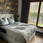 Apartament 777