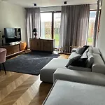 Apartament 777